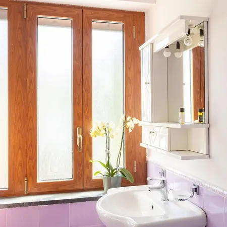 Estate4home - Louise Villa *