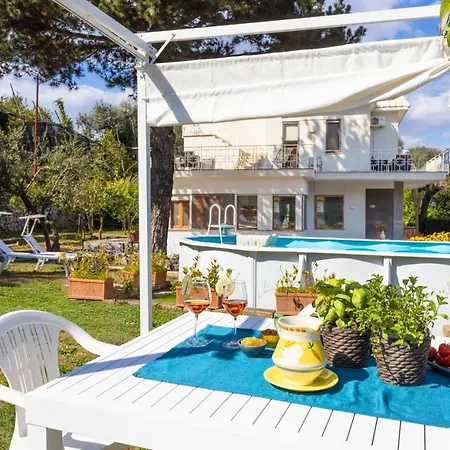 Estate4home - Louise *