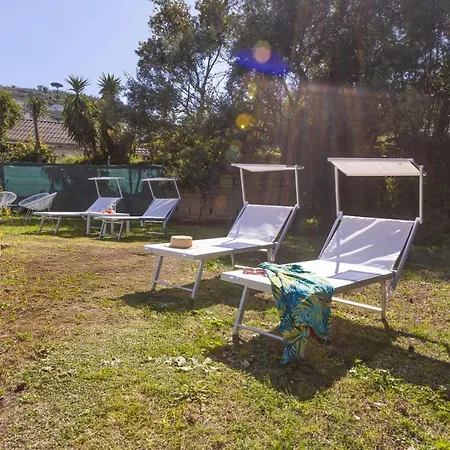 Estate4home - Louise Villa *