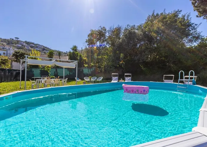 Estate4home - Louise