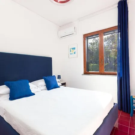 Estate4home - Louise Villa *