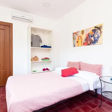 Estate4home - Louise Villa