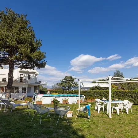 Estate4home - Louise Villa