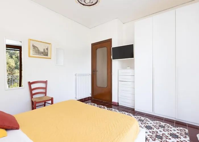 Estate4home - Louise Villa Sorrente