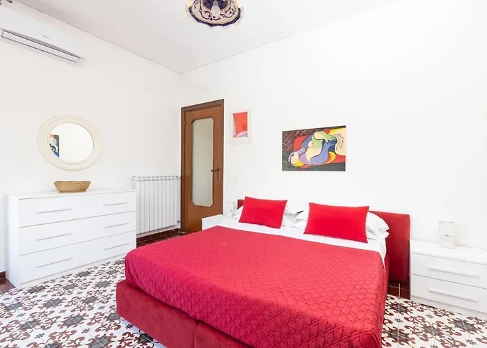 Estate4home - Louise Sorrente