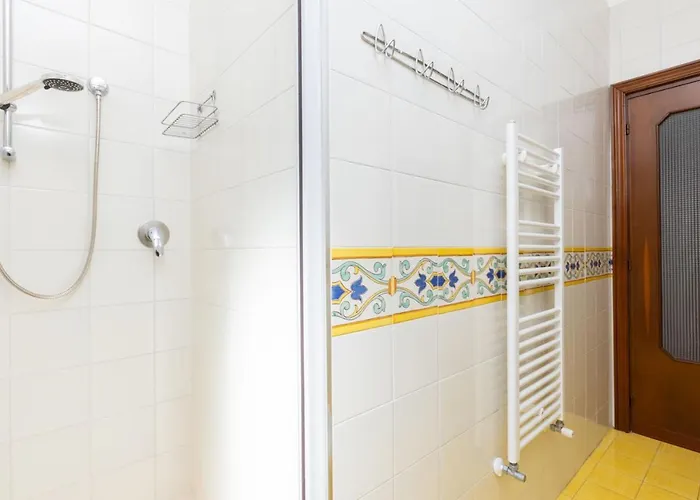 Estate4home - Louise Sorrente