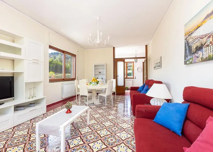 Estate4home - Louise Villa *