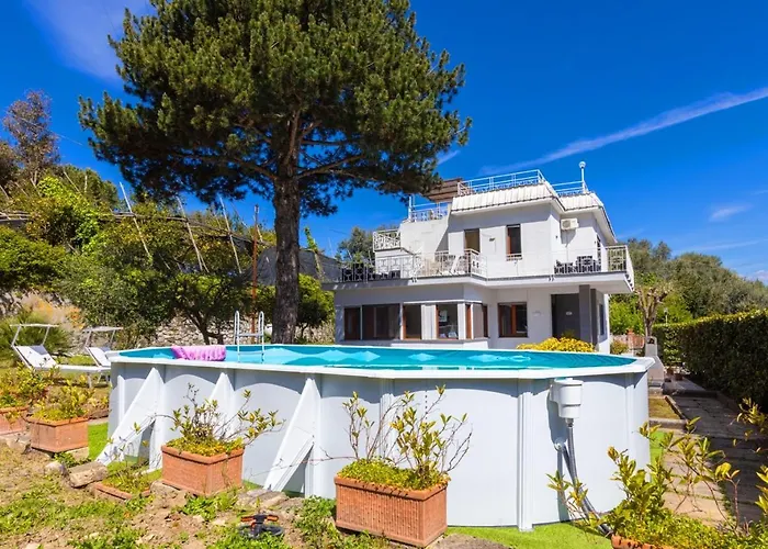 Estate4home - Louise Villa Sorrente